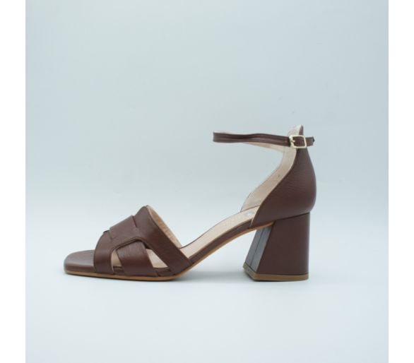 Sandalia chocolate Angari