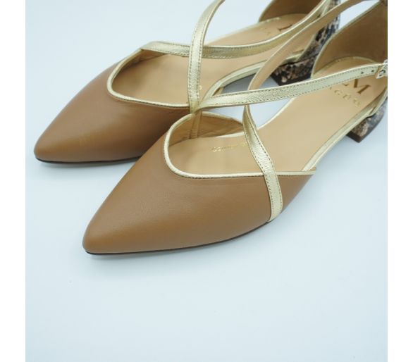 Manoletina snake Lagúm