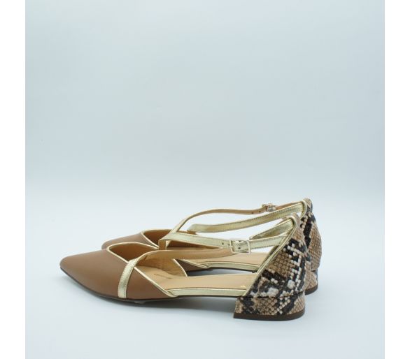 Manoletina snake Lagúm