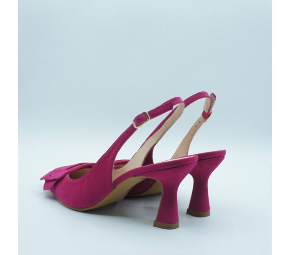 Salón fucsia Angari