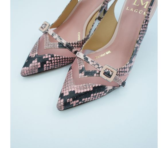 Salón serpiente Lagúm