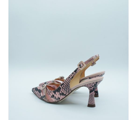 Salón serpiente Lagúm