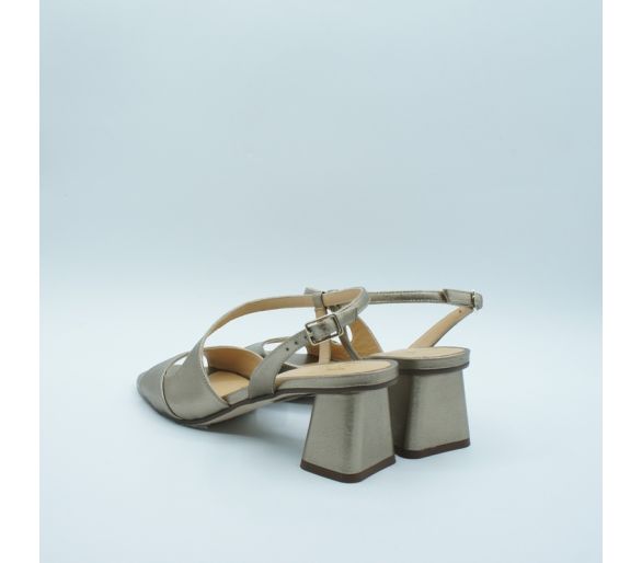 Sandalia oro viejo Lagúm