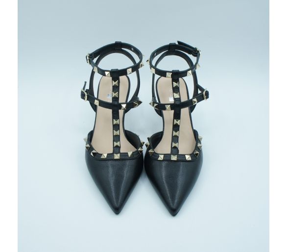 Valentino nude Angari