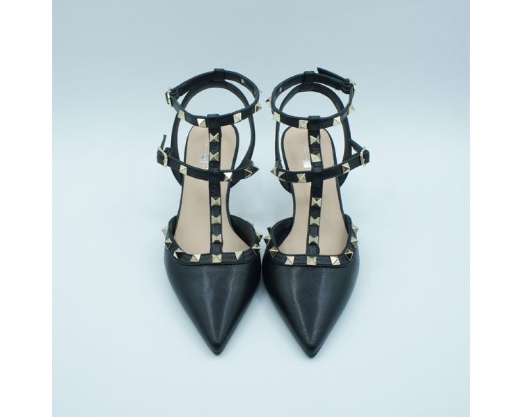 Valentino nude Angari