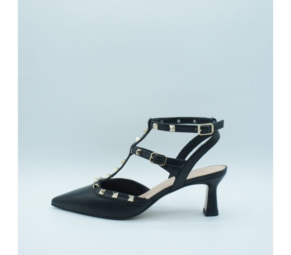 Valentino nude Angari